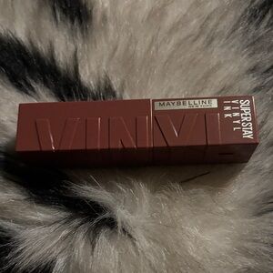 Maybelline Vinyl Ink Lip Color in Deep Brown 120 Punchy